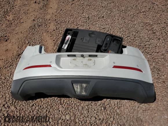 2015 Chevrolet Volt z VIN 1G1RD6E49FU135501, wystawiony jako Copart lot #54077894 z przebiegiem 86 584 mil mil oraz . Historia ofert i sprzedaży dostępna na DreamBid. Obrazek 12.