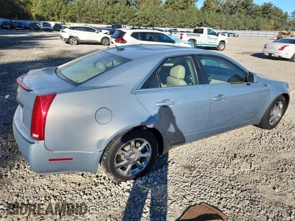 ✅ 2008 Cadillac CTS RWD • VIN: 1G6DM577880124330 • Лот: 86771495. Опубликован ранее на Copart с пробегом 210 712 миль. Бесплатный доступ к архиву аукционных продаж из США и подробный отчёт об истории автомобиля на DreamBid. Изображение 3.