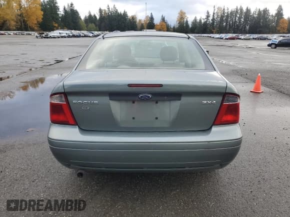 ✅ 2006 Ford Focus S • VIN: 1FAFP34N56W242498 • Lot: 91859985. Wystawiony na Copart z przebiegiem 70 540 mil. Bezpłatny archiwum sprzedaży aukcyjnych z USA i szczegółowy raport historii pojazdu na DreamBid. Zdjęcie 6.