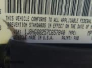 ✅ 2007 Jeep Commander Overland • VIN: 1J8HG68257C657840 • Лот: 41535879. Опубликован ранее на IAAI с пробегом 196 783 миль. Бесплатный доступ к архиву аукционных продаж из США и подробный отчёт об истории автомобиля на DreamBid. Изображение 9.