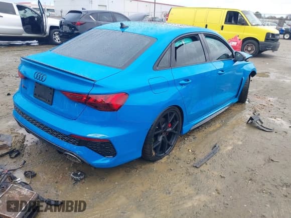 ✅ 2024 Audi RS 3 • VIN: WUAG4DGY9RA902002 • Лот: 41061998. Опубликован ранее на IAAI с пробегом 21 276 миль. Бесплатный доступ к архиву аукционных продаж из США и подробный отчёт об истории автомобиля на DreamBid. Изображение 4.