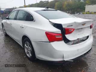 ✅ 2016 Chevrolet Malibu LS • VIN: 1G1ZB5ST6GF339173 • Lot: 43378750. Wystawiony na IAAI z przebiegiem 185 300 mil mil. Skorzystaj z bezpłatnego archiwum sprzedaży aukcyjnych z USA i zobacz szczegółowy raport historii pojazdu na DreamBid. Zdjęcie 3.