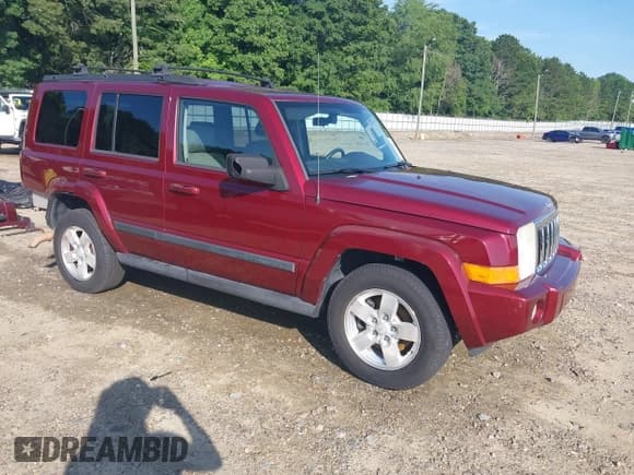 ✅ 2007 Jeep Commander Sport • VIN: 1J8HH48P87C553761 • Lot: 42442898. Listed on IAAI with 171,863 mi. Free auction sales archive from the USA and detailed vehicle history report at DreamBid. Image 1.