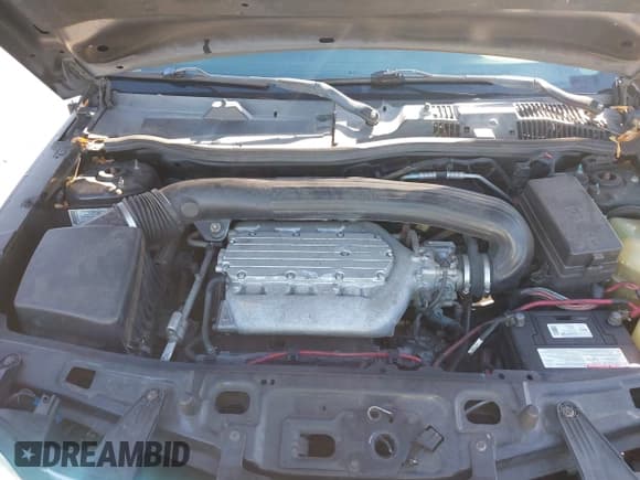 ✅ 2006 Saturn VUE • VIN: 5GZCZ53416S898831 • Lot: 41741402. Wystawiony na IAAI z przebiegiem 151 618 mil. Bezpłatny archiwum sprzedaży aukcyjnych z USA i szczegółowy raport historii pojazdu na DreamBid. Zdjęcie 10.