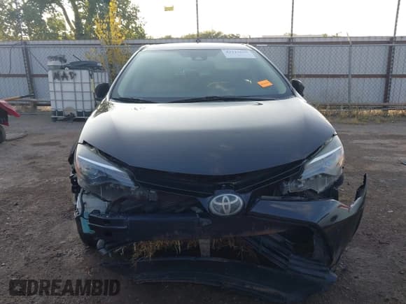 ✅ 2018 Toyota Corolla LE • VIN: 2T1BURHE4JC003606 • Lot: 43213655. Listed on IAAI with 120,560 mi. Free auction sales archive from the USA and detailed vehicle history report at DreamBid. Image 13.