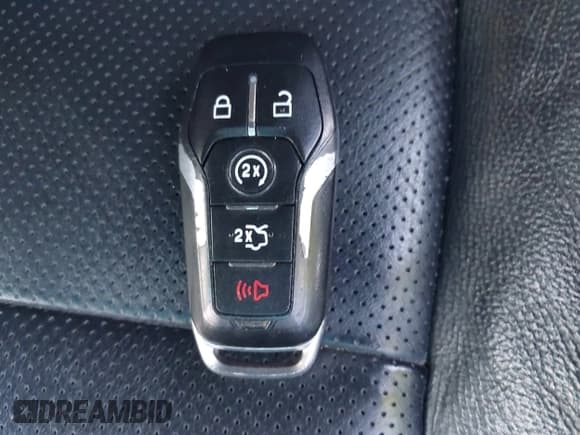 ✅ 2017 Ford Explorer Limited • VIN: 1FM5K7F88HGB50460 • Lot: 43649262. Wystawiony na IAAI z przebiegiem 172 714 mil. Bezpłatny archiwum sprzedaży aukcyjnych z USA i szczegółowy raport historii pojazdu na DreamBid. Zdjęcie 11.