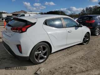 2019 Hyundai Veloster 2.0 z VIN KMHTG6AF8KU016906, wystawiony jako Copart lot #85905904 z przebiegiem 70 653 mil mil oraz Szkoda całkowita • Salvage title. Historia ofert i sprzedaży dostępna na DreamBid. Obrazek 3.