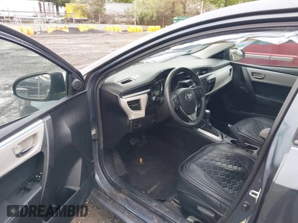 ✅ 2015 Toyota Corolla S Plus • VIN: 2T1BURHE8FC370399 • Лот: 43436616. Опубликован ранее на IAAI с пробегом 102 095 миль. Бесплатный доступ к архиву аукционных продаж из США и подробный отчёт об истории автомобиля на DreamBid. Изображение 5.