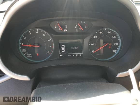 2020 Chevrolet Malibu RS z VIN 1G1ZG5ST8LF149774, wystawiony jako Copart lot #71978135 z przebiegiem 67 077 mil mil oraz Szkoda całkowita • Salvage title. Historia ofert i sprzedaży dostępna na DreamBid. Obrazek 9.