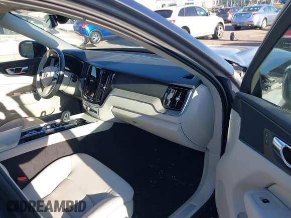 ✅ 2023 Volvo XC60 Plus Dark Theme • VIN: YV4L12RW9P1305785 • Lot: 43686299. Listed on IAAI with 12,763 mi. Free auction sales archive from the USA and detailed vehicle history report at DreamBid. Image 5.
