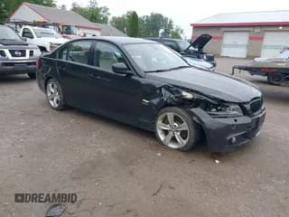 ✅ 2011 BMW 3 Series 335i xDrive • VIN: WBAPL5C56BA921398 • Lot: 42487744. Listed on IAAI with 142,532 mi. Free auction sales archive from the USA and detailed vehicle history report at DreamBid. Image 1.