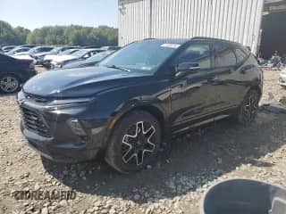 2024 Chevrolet Blazer RS z VIN 3GNKBKRS8RS248416, wystawiony jako Copart lot #81639755 z przebiegiem 14 235 mil mil oraz Szkoda całkowita • Salvage title. Historia ofert i sprzedaży dostępna na DreamBid. Obrazek 1.
