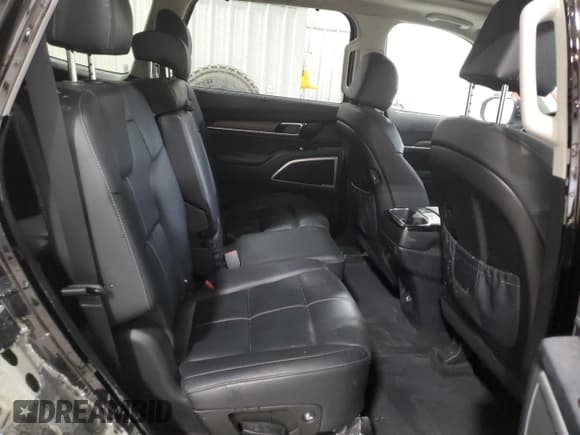 ✅ 2022 Kia Telluride EX • VIN: 5XYP3DHC5NG231490 • Lot: 82633785. Wystawiony na Copart z przebiegiem 48 556 mil. Bezpłatny archiwum sprzedaży aukcyjnych z USA i szczegółowy raport historii pojazdu na DreamBid. Zdjęcie 11.