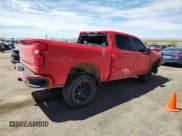 ✅ 2020 Chevrolet Silverado 1500 RST • VIN: 1GCUYEED6LZ231293 • Лот: 68972715. Опубликован ранее на Copart с пробегом 129 190 миль. Бесплатный доступ к архиву аукционных продаж из США и подробный отчёт об истории автомобиля на DreamBid. Изображение 3.