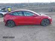 ✅ 2021 Tesla Model 3 Long Range • VIN: 5YJ3E1EB0MF902833 • Lot: 41854474. Wystawiony na IAAI z przebiegiem 41 982 mil. Bezpłatny archiwum sprzedaży aukcyjnych z USA i szczegółowy raport historii pojazdu na DreamBid. Zdjęcie 13.