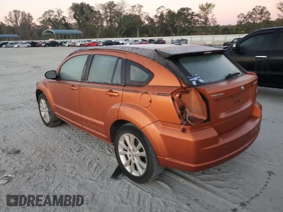 ✅ 2011 Dodge Caliber Heat • VIN: 1B3CB5HA2BD294788 • Лот: 76325214. Опубликован ранее на Copart с пробегом 107 967 миль. Бесплатный доступ к архиву аукционных продаж из США и подробный отчёт об истории автомобиля на DreamBid. Изображение 2.