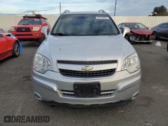 ✅ 2013 Chevrolet Captiva Sport LTZ • VIN: 3GNAL4EK1DS555199 • Lot: 92310925. Wystawiony na Copart z przebiegiem 140 506 mil. Bezpłatny archiwum sprzedaży aukcyjnych z USA i szczegółowy raport historii pojazdu na DreamBid. Zdjęcie 5.