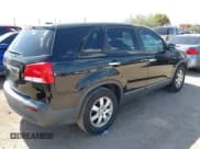 ✅ 2012 Kia Sorento LX • VIN: 5XYKT3A18CG297025 • Lot: 42733718. Listed on IAAI with 191,711 mi. Free auction sales archive from the USA and detailed vehicle history report at DreamBid. Image 4.