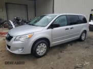 ✅ 2012 Volkswagen Routan S • VIN: 2C4RVAAG2CR250702 • Лот: 71539254. Опубликован ранее на Copart с пробегом 97 580 миль. Бесплатный доступ к архиву аукционных продаж из США и подробный отчёт об истории автомобиля на DreamBid. Изображение 1.