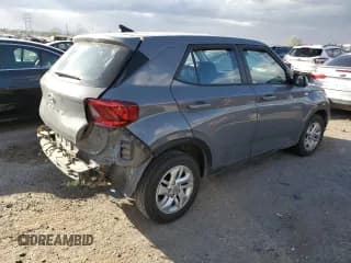 ✅ 2021 Hyundai Venue SE • VIN: KMHRB8A36MU068838 • Lot: 76329524. Wystawiony na Copart z przebiegiem 75 601 mil. Bezpłatny archiwum sprzedaży aukcyjnych z USA i szczegółowy raport historii pojazdu na DreamBid. Zdjęcie 3.