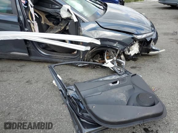 ✅ 2020 Hyundai Kona Limited • VIN: KM8K3CA51LU469473 • Лот: 67927554. Опубликован ранее на Copart с пробегом Не указан. Бесплатный доступ к архиву аукционных продаж из США и подробный отчёт об истории автомобиля на DreamBid. Изображение 13.