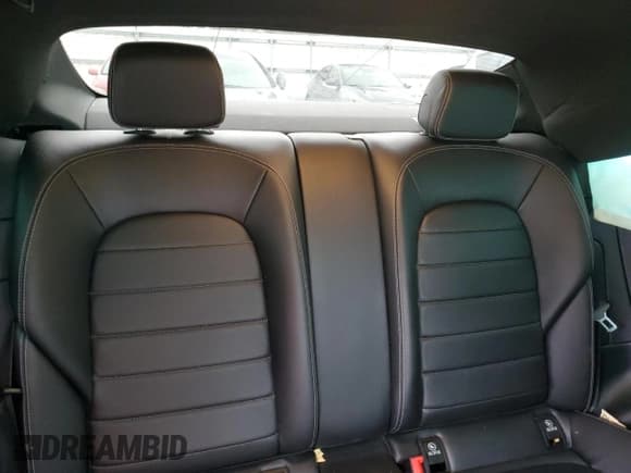 ✅ 2023 Mercedes-Benz C 300 • VIN: W1KWJ8DBXPG117254 • Lot: 52581895. Wystawiony na Copart z przebiegiem 103 063 mil. Bezpłatny archiwum sprzedaży aukcyjnych z USA i szczegółowy raport historii pojazdu na DreamBid. Zdjęcie 10.