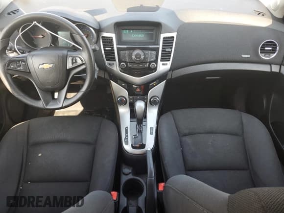 ✅ 2015 Chevrolet Cruze LT • VIN: 1G1PC5SB6F7299228 • Lot: 44617113. Listed on Copart with 133,239 mi. Free auction sales archive from the USA and detailed vehicle history report at DreamBid. Image 8.