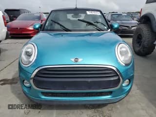 ✅ 2017 MINI Convertible Cooper • VIN: WMWWG5C35H3C68531 • Lot: 74878374. Listed on Copart with Not provided. Free auction sales archive from the USA and detailed vehicle history report at DreamBid. Image 5.