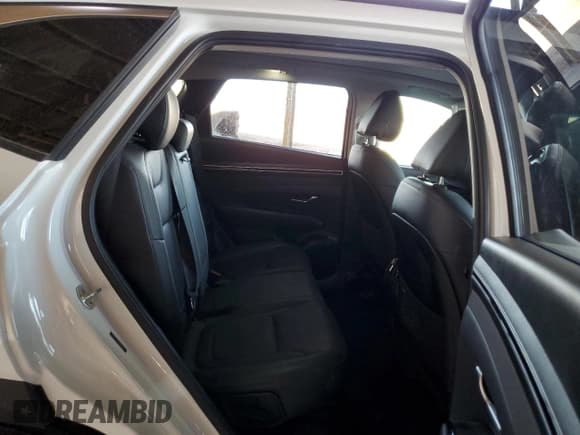 ✅ 2022 Hyundai Tucson Limited • VIN: 5NMJECAE8NH085744 • Lot: 72005444. Wystawiony na Copart z przebiegiem 48 234 mil. Bezpłatny archiwum sprzedaży aukcyjnych z USA i szczegółowy raport historii pojazdu na DreamBid. Zdjęcie 11.