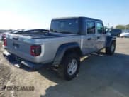 ✅ 2020 Jeep Gladiator Sport S • VIN: 1C6HJTAG5LL176470 • Лот: 41781822. Опубликован ранее на IAAI с пробегом 80 890 миль. Бесплатный доступ к архиву аукционных продаж из США и подробный отчёт об истории автомобиля на DreamBid. Изображение 4.