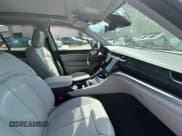 ✅ 2023 Jeep Grand Cherokee Overland • VIN: 1C4RJYD67P8100271 • Лот: 67457895. Опубликован ранее на Copart с пробегом 8 255 миль. Бесплатный доступ к архиву аукционных продаж из США и подробный отчёт об истории автомобиля на DreamBid. Изображение 5.