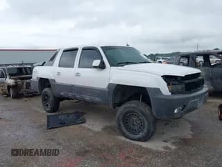 ✅ 2003 Chevrolet Avalanche • VIN: 3GNEK13T93G142382 • Лот: 42457593. Опубликован ранее на IAAI с пробегом 219 920 миль. Бесплатный доступ к архиву аукционных продаж из США и подробный отчёт об истории автомобиля на DreamBid. Изображение 1.
