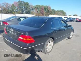 ✅ 2001 Lexus LS 430 • VIN: JTHBN30F310008206 • Лот: 43705264. Опубликован ранее на IAAI с пробегом 139 867 миль. Бесплатный доступ к архиву аукционных продаж из США и подробный отчёт об истории автомобиля на DreamBid. Изображение 4.