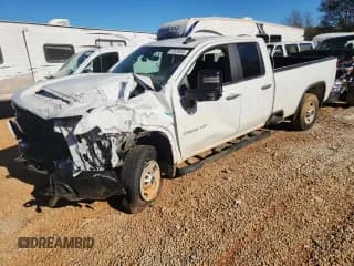 ✅ 2022 Chevrolet Silverado 2500HD Work Truck • VIN: 1GC2WLE77NF197252 • Lot: 47434645. Wystawiony na Copart z przebiegiem 93 579 mil. Bezpłatny archiwum sprzedaży aukcyjnych z USA i szczegółowy raport historii pojazdu na DreamBid. Zdjęcie 1.