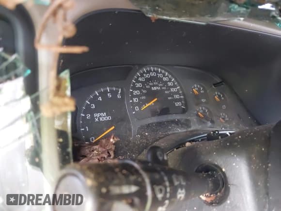 ✅ 2004 Chevrolet Suburban LS • VIN: 1GNFK16T24J204902 • Lot: 42958818. Listed on IAAI with Not provided. Free auction sales archive from the USA and detailed vehicle history report at DreamBid. Image 7.