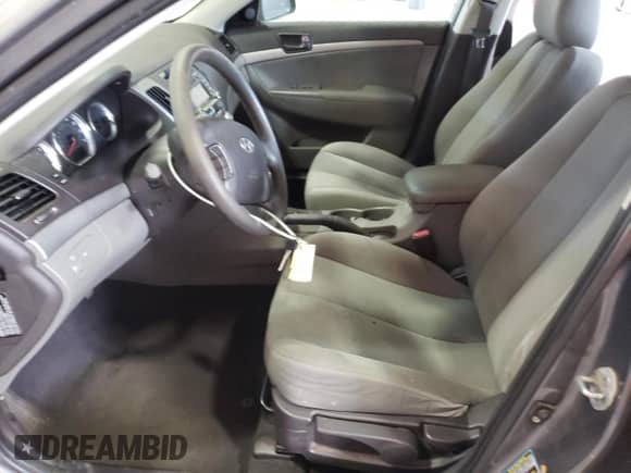 ✅ 2010 Hyundai Sonata GLS • VIN: 5NPET4AC4AH582606 • Lot: 76174764. Listed on Copart with 121,462 mi miles. Access the free auction sales archive from the USA and view a detailed vehicle history report at DreamBid. Image 7.