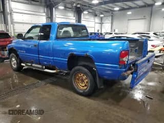 ✅ 2001 Dodge 1500 • VIN: 3B7HF13Z11G171774 • Лот: 74521024. Опубликован ранее на Copart с пробегом 156 702 миль. Бесплатный доступ к архиву аукционных продаж из США и подробный отчёт об истории автомобиля на DreamBid. Изображение 2.