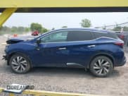 ✅ 2019 Nissan Murano SV • VIN: 5N1AZ2MS0KN104815 • Lot: 42412823. Wystawiony na IAAI z przebiegiem 134 098 mil. Bezpłatny archiwum sprzedaży aukcyjnych z USA i szczegółowy raport historii pojazdu na DreamBid. Zdjęcie 15.