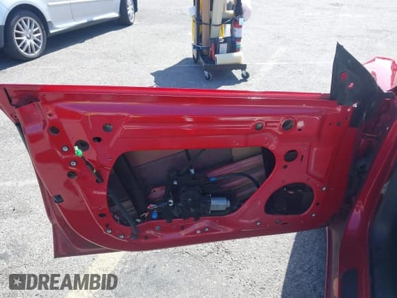 ✅ 2021 Tesla Model 3 Long Range • VIN: 5YJ3E1EB6MF879669 • Lot: 42332384. Wystawiony na IAAI z przebiegiem 81 548 mil. Bezpłatny archiwum sprzedaży aukcyjnych z USA i szczegółowy raport historii pojazdu na DreamBid. Zdjęcie 22.