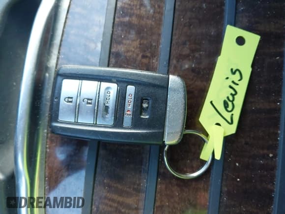 ✅ 2020 Acura MDX • VIN: 5J8YD4H33LL044012 • Lot: 43729658. Wystawiony na IAAI z przebiegiem 158 581 mil. Bezpłatny archiwum sprzedaży aukcyjnych z USA i szczegółowy raport historii pojazdu na DreamBid. Zdjęcie 11.