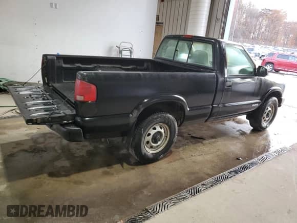 1999 Chevrolet S-10 с VIN 1GCDT14X1X8108564, выставлен на аукционе Copart как лот 77760414 с пробегом 61 677 миль миль и Списание • Salvage title. История ставок и продаж доступна на DreamBid. Изображение 3.
