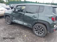 ✅ 2021 Jeep Renegade Freedom • VIN: ZACNJDAB4MPM81894 • Lot: 42631696. Wystawiony na IAAI z przebiegiem 47 264 mil. Bezpłatny archiwum sprzedaży aukcyjnych z USA i szczegółowy raport historii pojazdu na DreamBid. Zdjęcie 3.