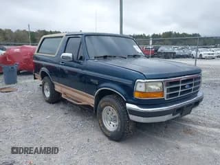 ✅ 1995 Ford Bronco Custom • VIN: 1FMEU15H2SLB87303 • Lot: 41763857. Wystawiony na IAAI z przebiegiem Nie podano. Bezpłatny archiwum sprzedaży aukcyjnych z USA i szczegółowy raport historii pojazdu na DreamBid. Zdjęcie 1.