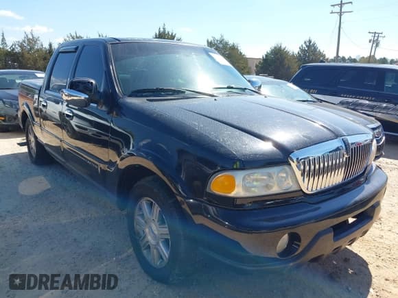 ✅ 2002 Lincoln Blackwood • VIN: 5LTEW05A22KJ02863 • Lot: 41886381. Listed on IAAI with 180,527 mi. Free auction sales archive from the USA and detailed vehicle history report at DreamBid. Image 1.