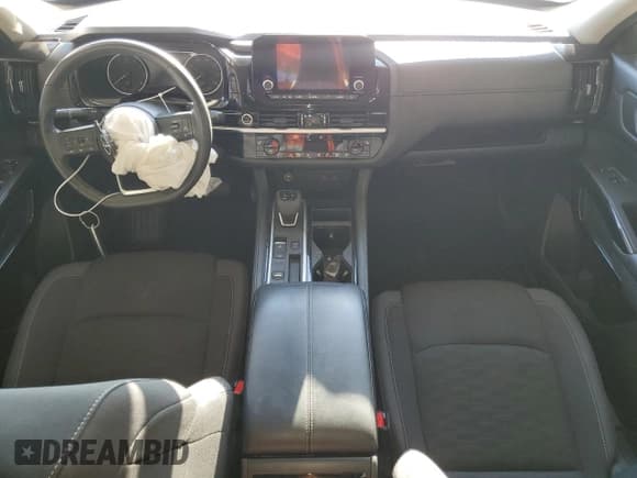 ✅ 2024 Nissan Pathfinder SV • VIN: 5N1DR3BA2RC259451 • Lot: 82160815. Listed on Copart with 68,792 mi. Free auction sales archive from the USA and detailed vehicle history report at DreamBid. Image 8.