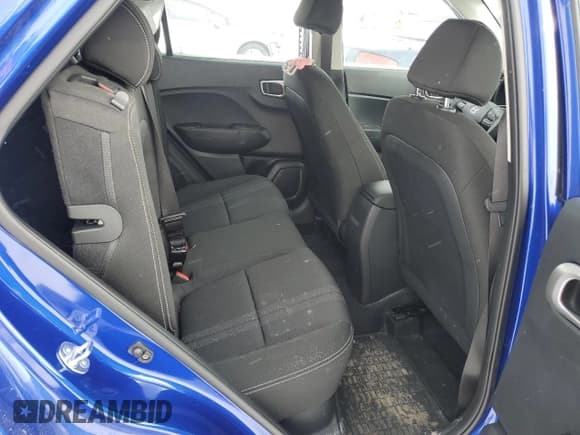 ✅ 2025 Hyundai Venue SEL • VIN: KMHRC8A36SU354702 • Lot: 44921825. Listed on Copart with 1,204 mi. Free auction sales archive from the USA and detailed vehicle history report at DreamBid. Image 10.