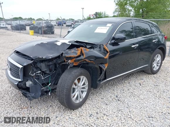 ✅ 2017 Infiniti QX70 • VIN: JN8CS1MU6HM141397 • Lot: 42261324. Listed on IAAI with Not provided. Free auction sales archive from the USA and detailed vehicle history report at DreamBid. Image 18.