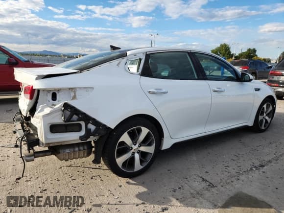 ✅ 2017 Kia Optima SX • VIN: 5XXGW4L27HG137965 • Lot: 81886075. Wystawiony na Copart z przebiegiem 57 989 mil. Bezpłatny archiwum sprzedaży aukcyjnych z USA i szczegółowy raport historii pojazdu na DreamBid. Zdjęcie 3.