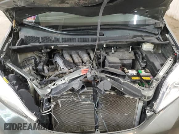 ✅ 2011 Toyota Sienna XLE • VIN: 5TDDK3DC5BS004403 • Лот: 59535185. Опубликован ранее на Copart с пробегом 264 614 миль. Бесплатный доступ к архиву аукционных продаж из США и подробный отчёт об истории автомобиля на DreamBid. Изображение 12.