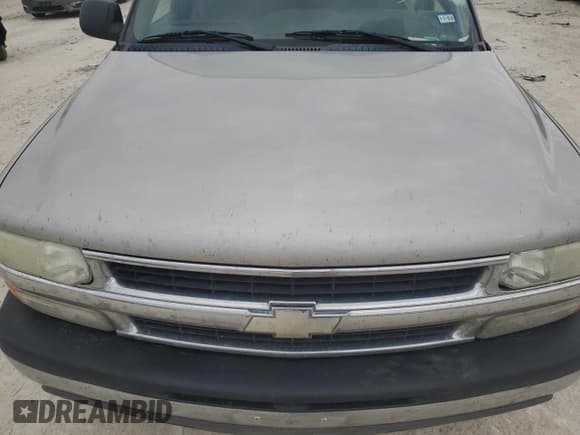 ✅ 2004 Chevrolet Suburban LS • VIN: 3GNEC16ZX4G233840 • Лот: 85450544. Опубликован ранее на Copart с пробегом 271 809 миль. Бесплатный доступ к архиву аукционных продаж из США и подробный отчёт об истории автомобиля на DreamBid. Изображение 12.